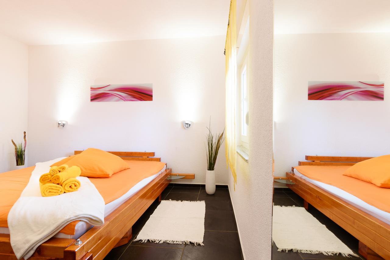 Studio Apartment Maslina Gornji Karin Kültér fotó
